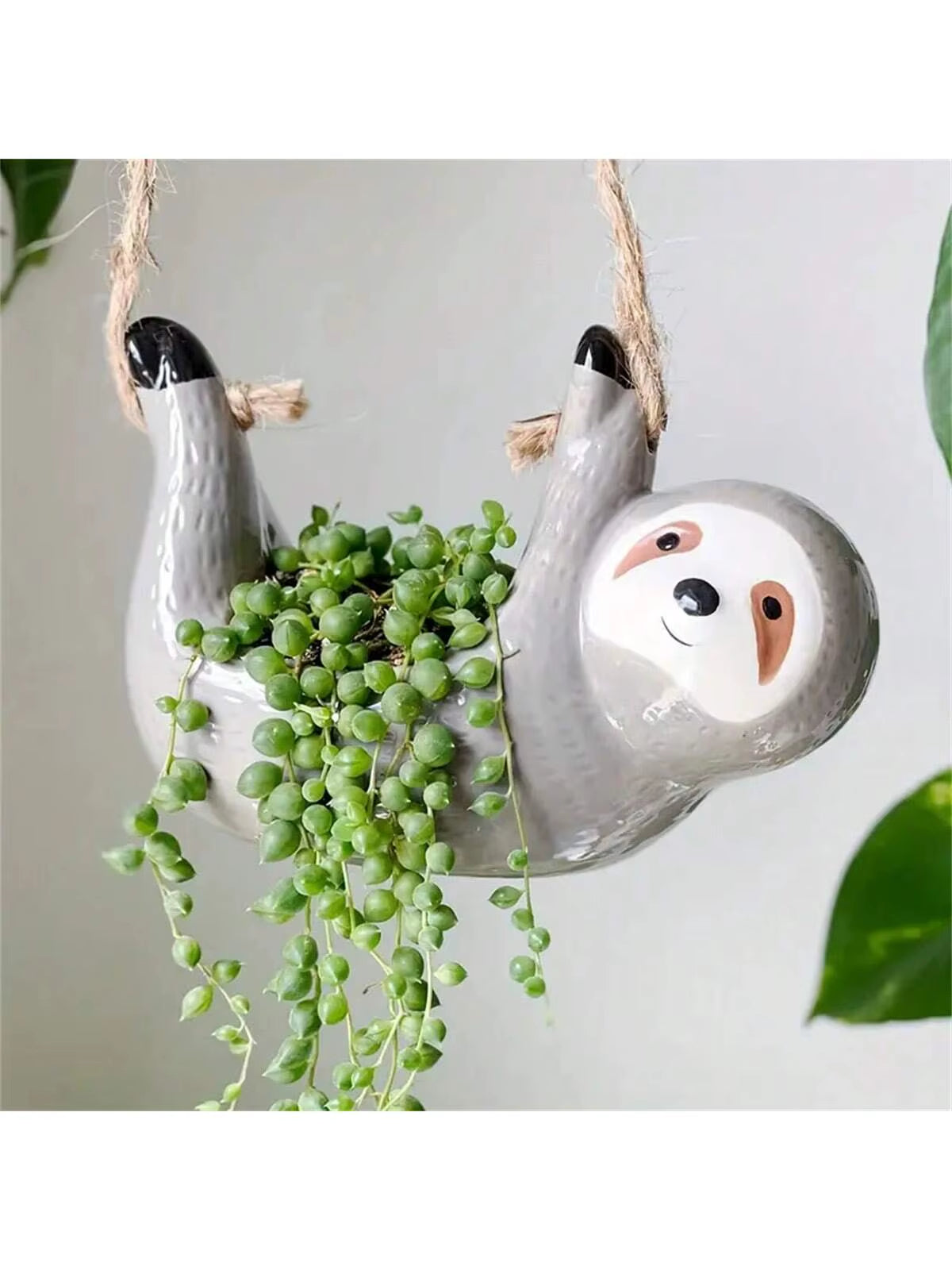 Sloth planter